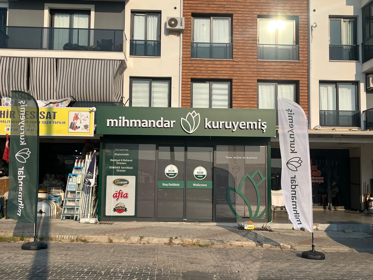 mihmandar_kuruyemis_magaza_aksam_web_02_s